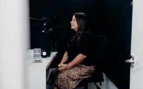 Journalist Barbara Dreaver being interviewed for the podcast re_covering
