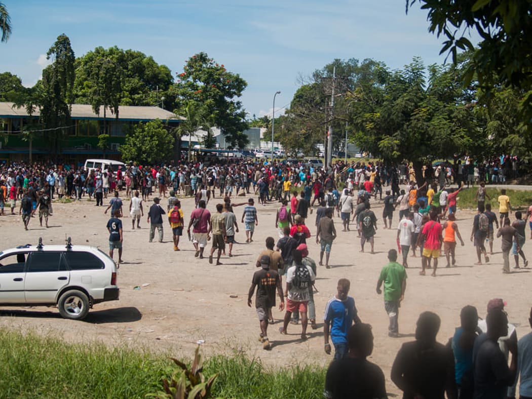 Crowds rioting in Honiara after Manasseh Sogavare was voted in as PM.