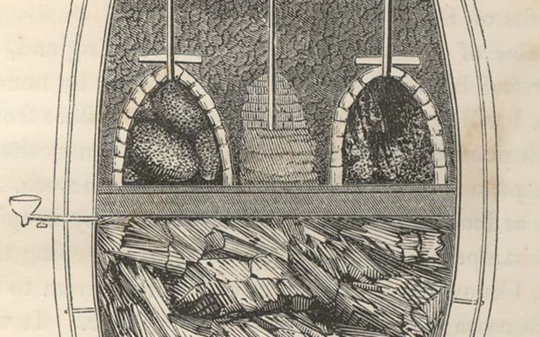 Sketch of bee storage chamber, c. 1840s (William Charles Cotton, My bee book, 1842)