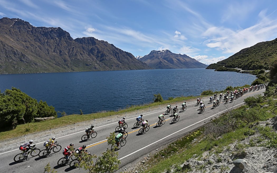 Tour of Southland.