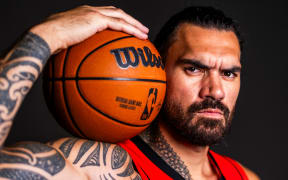 Steven Adams