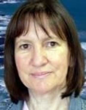 Dr Claire Cartwright.