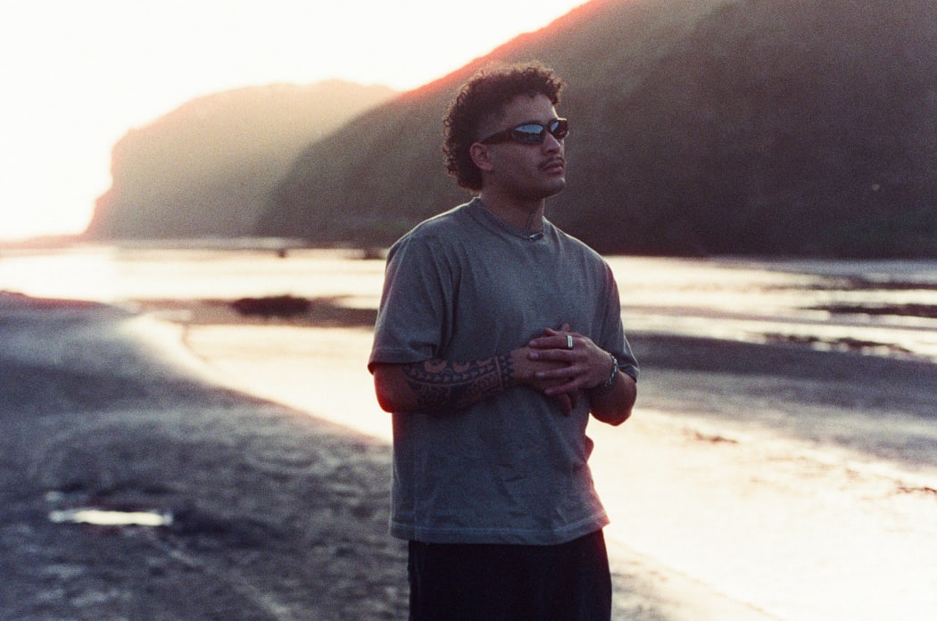 Musician Reiki Ruawai