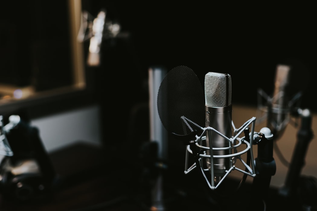 microphone. broacasting. radio. generic