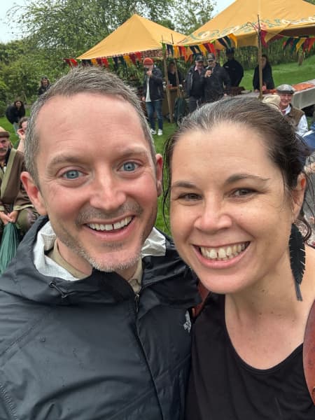 Elijah Wood smiling in a selfie with wedding photographer Cath Ullyett.