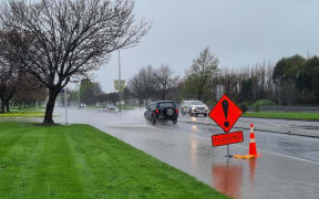Heavy rain on State Highway 1 in Gore, Southland, causes surface flooding, impacting nearly the entire northbound lane for part of the road, on 21 September, 2023.