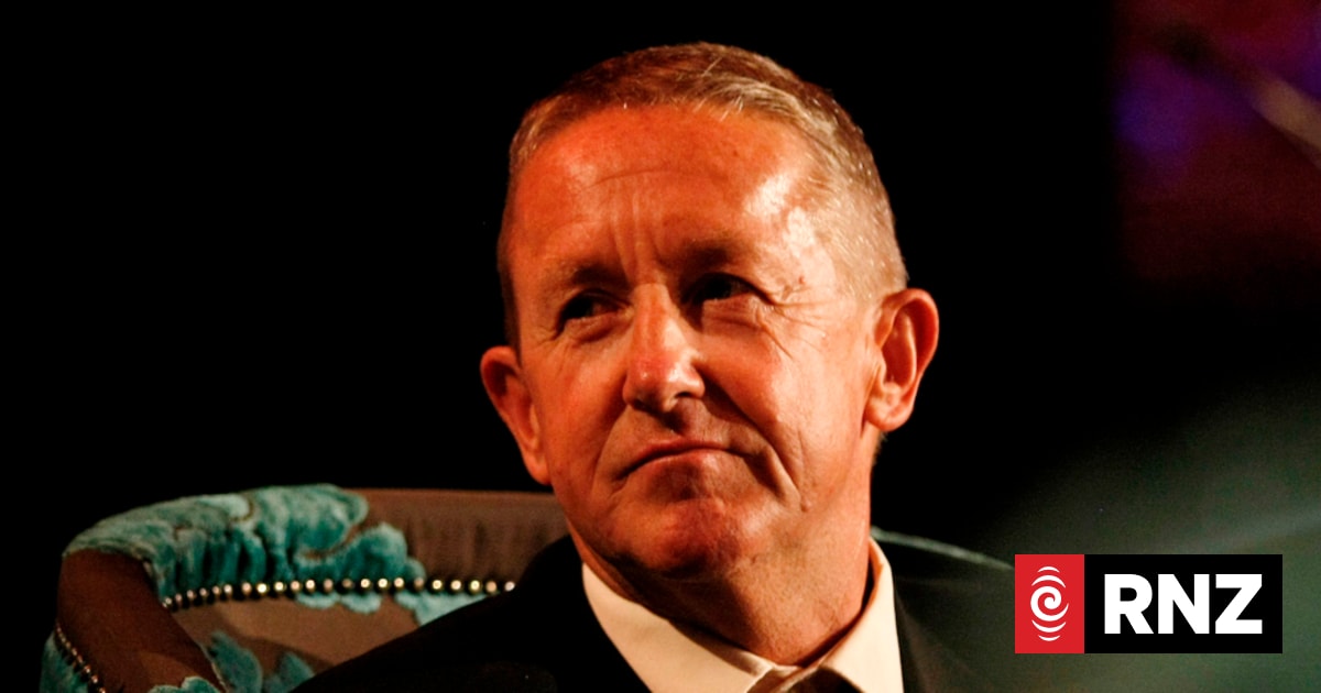 Peter Lester, decorated former sailor and broadcaster, dies aged 70 | RNZ