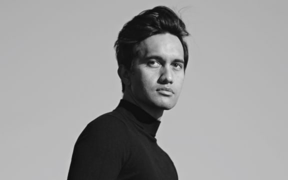 Headshot of singer songwriter Seth Haapu