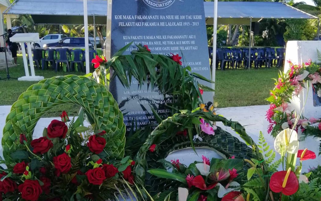 Anzac day commemoration in Niue.