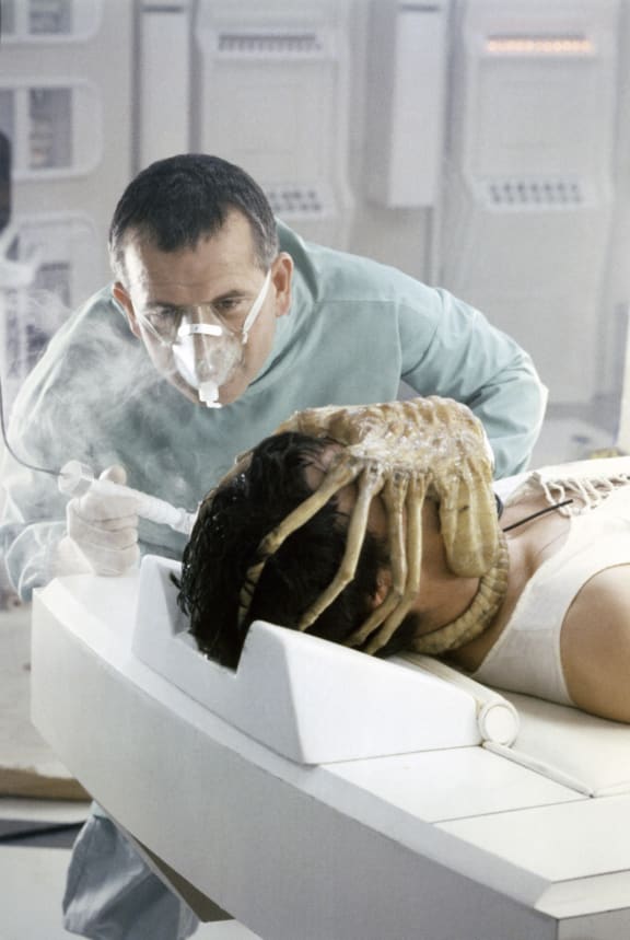 ALIEN 
1979 
DIRECTED BY RIDLEY SCOTT
ian holm
john hurt
COLLECTION CHRISTOHEL/ RnB © Twentieth Century Fox Film Corporation