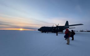 Crew on a Royal New Zealand Air Force (RNZAF) C-130H (NZ) Hercules conducted a medical evacuation (medevac) from Antarctica, a challenging mission given a rapidly closing window of daylight in April 2024.