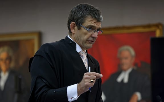 Lead prosecutor Philip Morgan questioning defence witness Professor James Ironside.