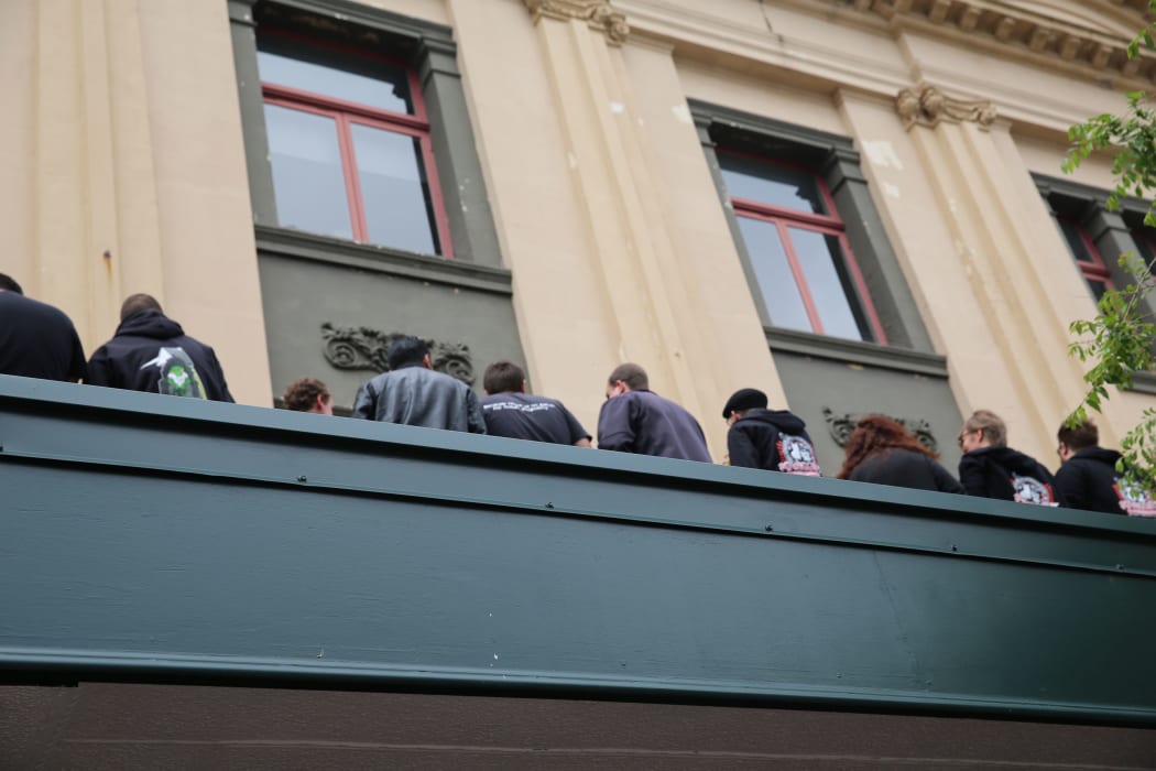 'conners on the Opera House balcony