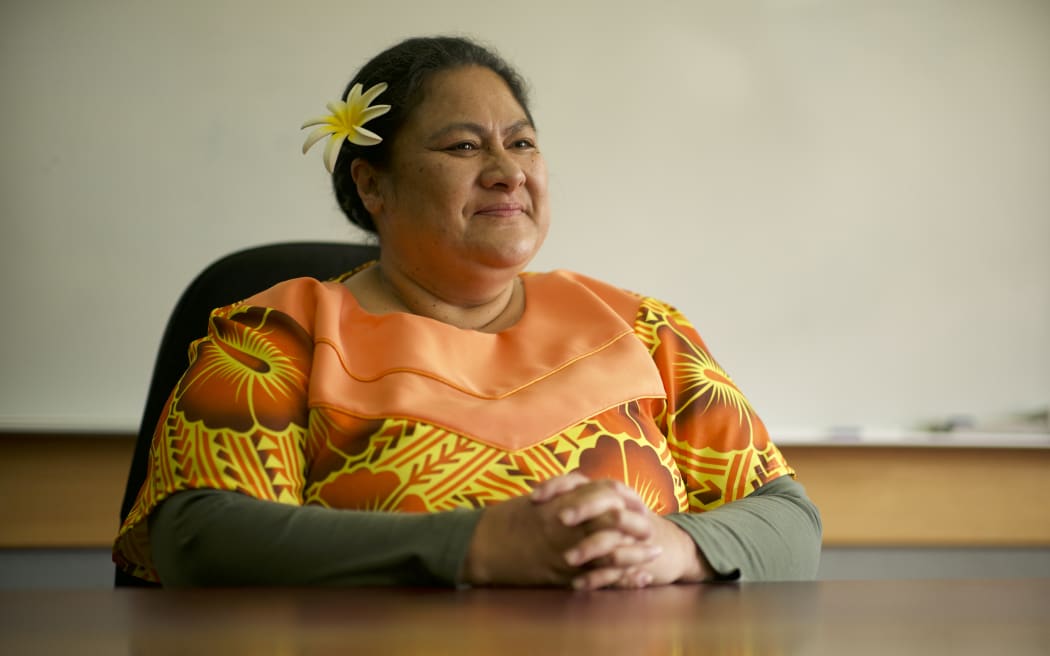 Despite a request from the deputy principal that she "blend in a bit more", Mareta proudly wears her Samoan traditional dress to work.