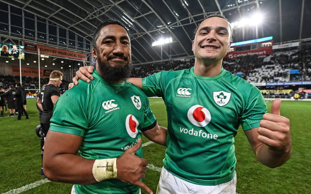 Bundee Aki (L) and James Lowe