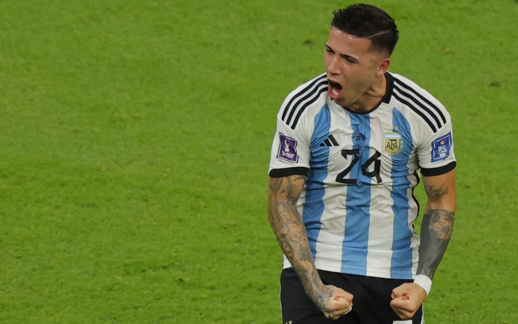 Argentina's midfielder #24 Enzo Fernandez celebrates scoring his team's second goal during the Qatar 2022 World Cup Group C football match between Argentina and Mexico at the Lusail Stadium in Lusail, north of Doha on November 26, 2022. (Photo by Odd ANDERSEN / AFP)