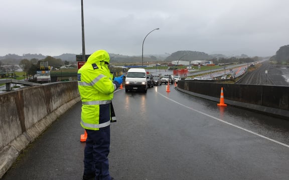 Police at Auckland's Mercer border checkpoint