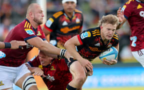 Chiefs first five Damian McKenzie in action during the Super Rugby Pacific round two clash between the Chiefs and Highlanders played at FMG Stadium Waikato in Hamilton. 

© Mandatory credit: Bruce Lim / www.photosport.nz