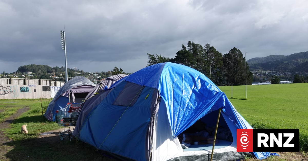 Supporters hope for 11th-hour reprieve for Whangārei rugby ground rough sleepers