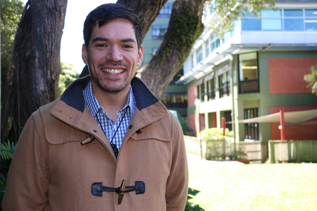 Vini Olsen- Reeder wrote his Phd Thesis in Te reo Māori that looked at bi-lingualism as a theoretical approach to learning te reo Māori.