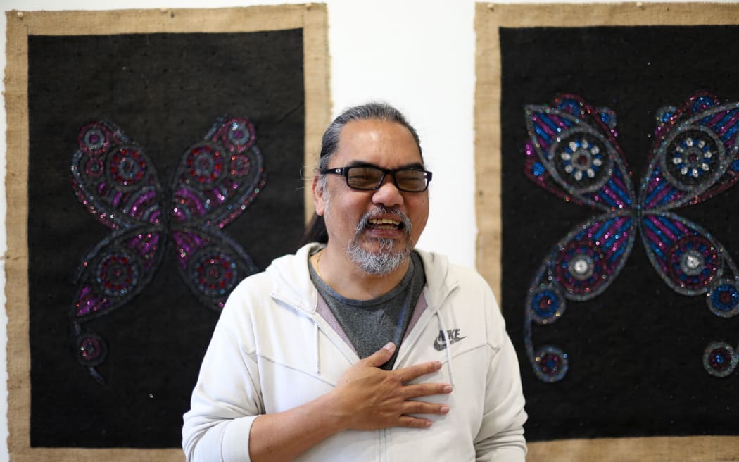 Louie Bretaña is a Filipino/New Zealand artist based in Auckland.