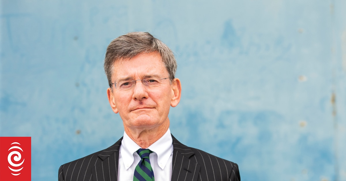 Former Attorney General Criticises Marine And Coastal Rights Law 4LUQMFY Chris Finlayson Author Photo Credit Nicola Edmonds Jpg