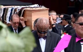 Ranginui Walker service