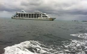 Abandoned vessel on Vatulele