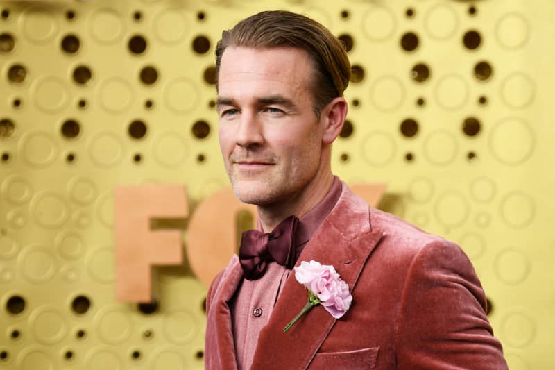 LOS ANGELES, CALIFORNIA - SEPTEMBER 22: James Van Der Beek attends the 71st Emmy Awards at Microsoft Theater on September 22, 2019 in Los Angeles, California.   Frazer Harrison/Getty Images/AFP (Photo by Frazer Harrison / GETTY IMAGES NORTH AMERICA / Getty Images via AFP)