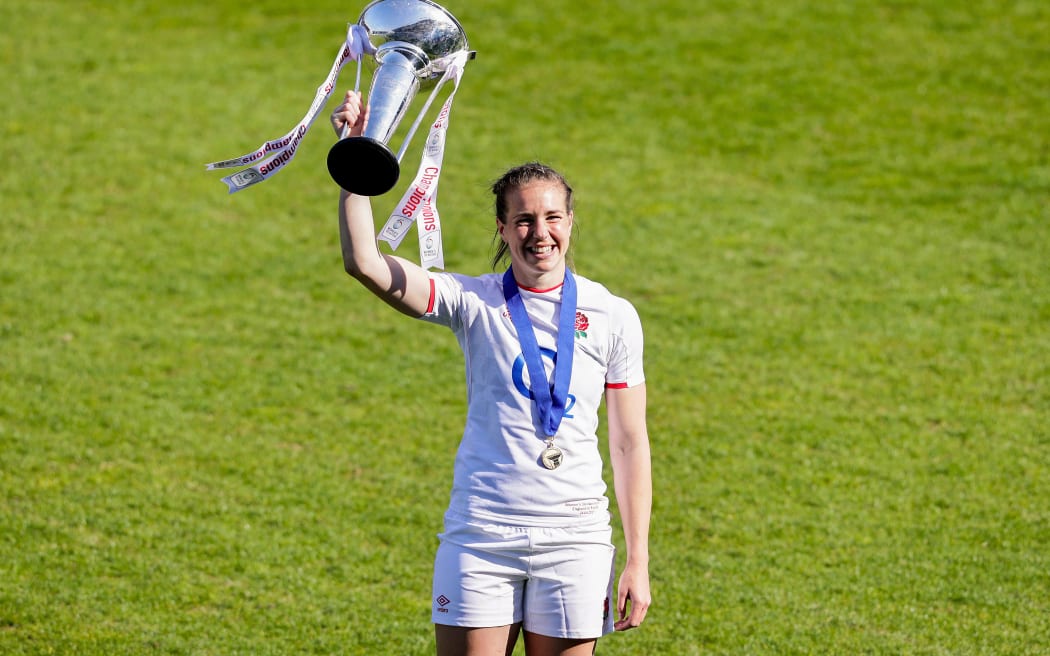 Women's Six Nations Championship Final, Twickenham Stoop, London, England 24/4/2021
England Women vs France Women
England's Emily Scarratt celebrates with the trophy
Mandatory Credit ©INPHO/Laszlo Geczo