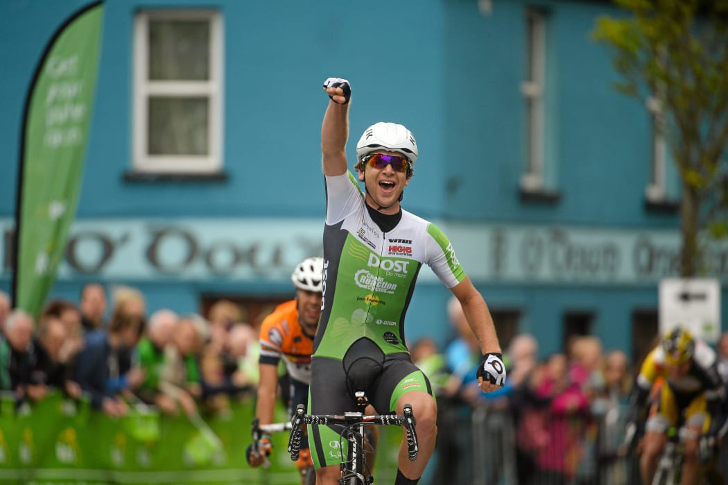 Auckland cyclist Aaron Gate wins the fifth stage of the Tour of Ireland.