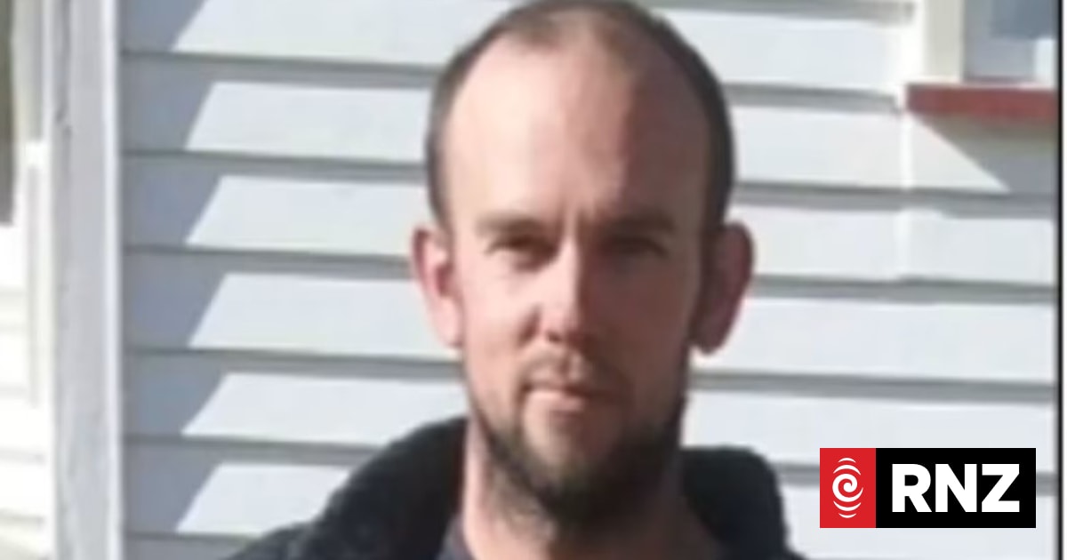 Release of Tom Phillips inquiry report expected this month