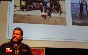 Rueben Taipari is an advocate of Whare Uku and has lived in one for ten years.