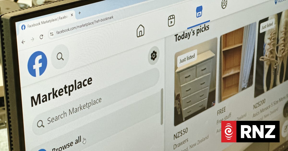 Police urge caution when trading goods online
