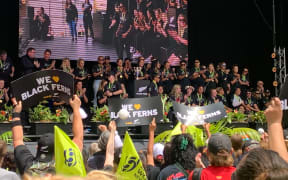 Fans greet Black Ferns in Auckland