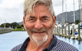 Neville De Villiers