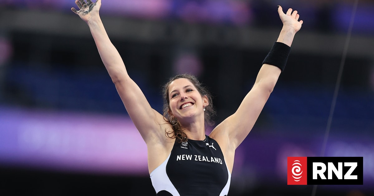 Eliza McCartney finally claims elusive Commonwealth crown