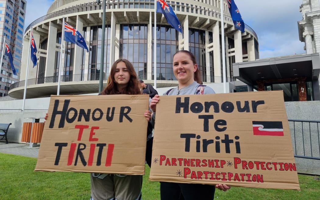 Jessica Andrewes and Daynah Churcher at Welly protest