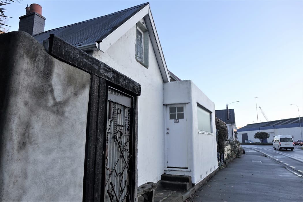 The cottage owned by Judith Collins and her husband in the Haven Road precinct.