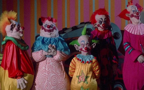 Movie still from the 1988 comedy horror film Killer Klowns from Outer Space.