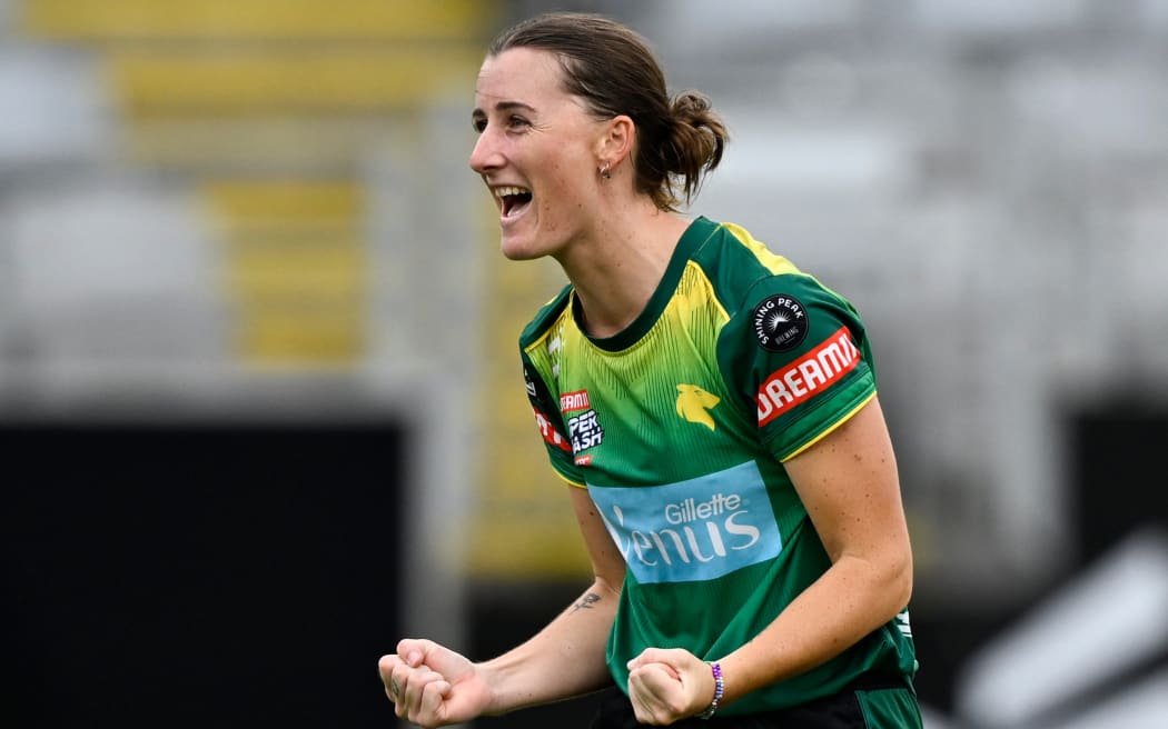 Rosemary Mair of the Central Hinds celebrates the dismissal of Plimmer during the Dream11 Super Smash T20 Womens Cricket Final. Eden Park, Auckland, New Zealand. Sunday 28 January 2024. Photo credit: Andrew Cornaga / www.photosport.nz