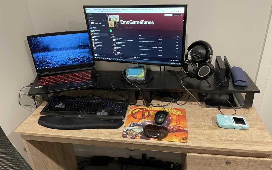Thomas Barrer's workstation