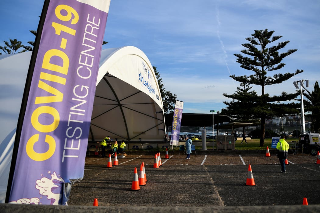 Health workers wait for cars to arrive so they can conduct Covid-19 testing at the St. Vincents Hospital, Bondi, Sydney. 6 July 2021