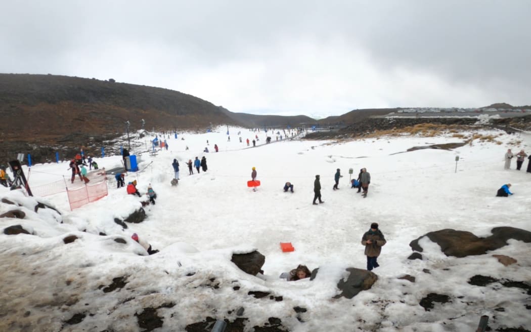 Only the beginner areas of Turoa's Alpine Meadow and Whakapapa's Happy Valley are open due to a lack of snow on other areas.