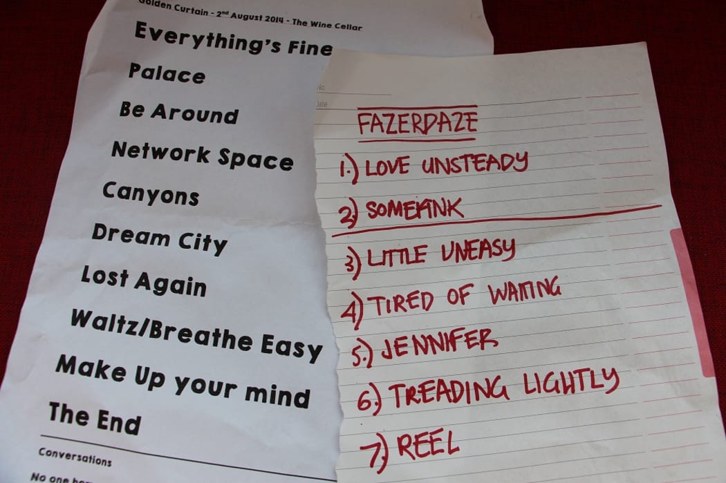 Golden Curtain and Fazerdaze set-lists.