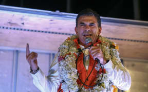 Bolivia's presidential candidate for the Christian Democratic Party (PDC), Rodrigo Paz, delivers a speech to supporters following the results of the run-off presidential election in La Paz, on October 19, 2025. Bolivians on Sunday elected pro-business center-right senator Paz as their new president, ending two decades of socialist rule that have left the South American nation deep in economic crisis. (Photo by Lucas AGUAYO / AFP)