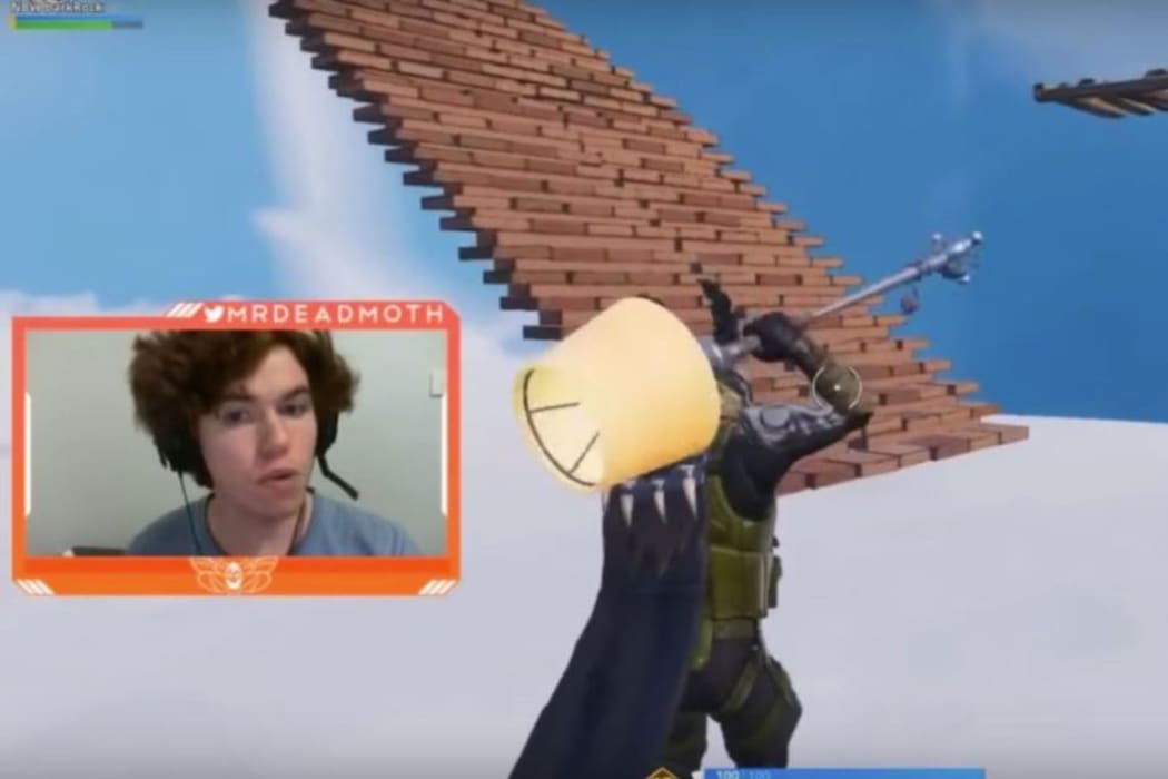 Luke James Munday hit his pregnant partner while livestreaming Fortnite.