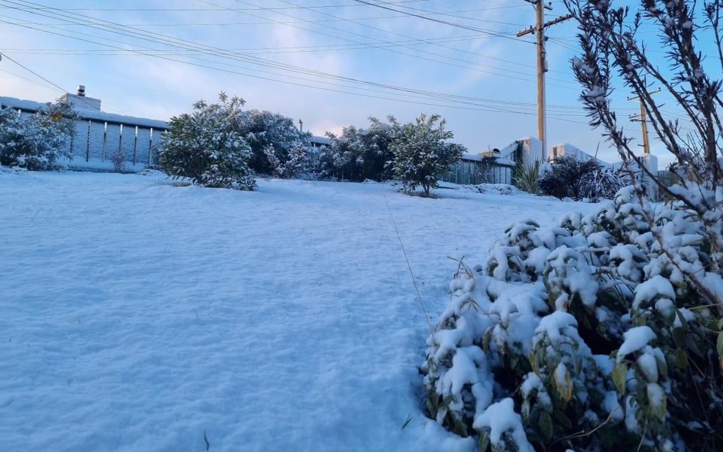 Snow in the hill suburbs of Dunedin, 2 July, 2023.