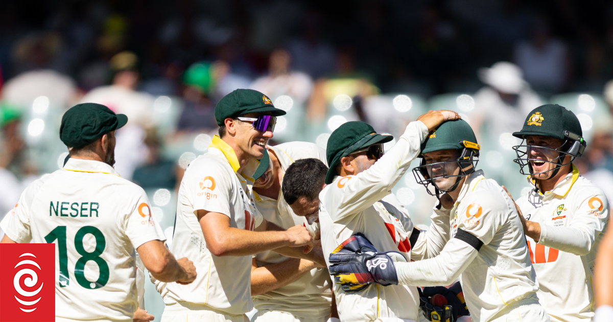 The Ashes live: Australia v England - third test, day five
