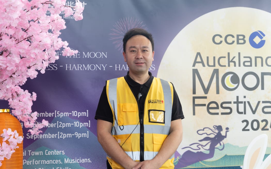 Gavin Zhang, vice-president of the Auckland Balmoral Chinese Business Association, which organized the Auckland Moon Festival, says the festival aims to unite the community in a celebration of cultural diversity and harmony.